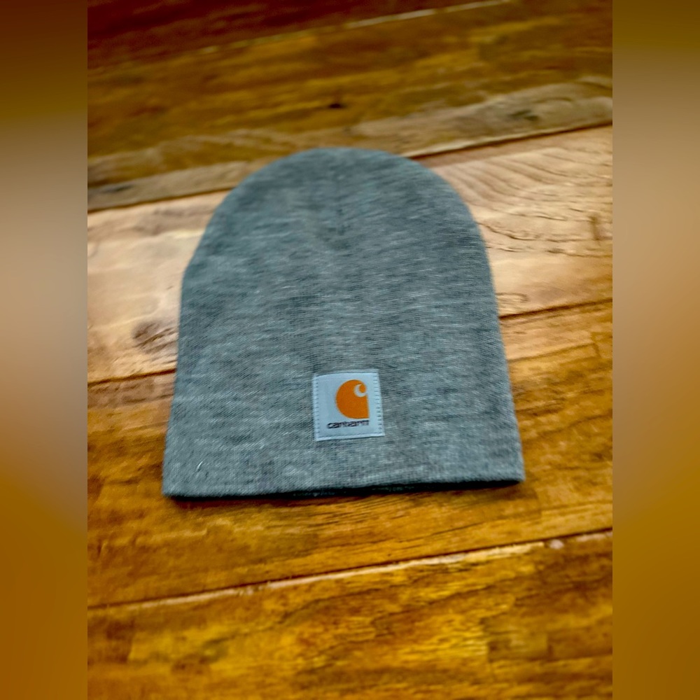 never worn carhart hat